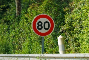 Annulation de dérogation à la règle de 80 km/h accordée pour une portion de la route départementale 13 par le président du conseil départemental de l’Hérault
