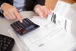 La cour administrative d’appel de Toulouse apprécie une tolérance légale dite « du vingtième » de la base d’imposition de l’impôt sur le revenu